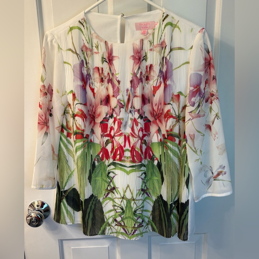 TED BAKER Floral Print Women's Top